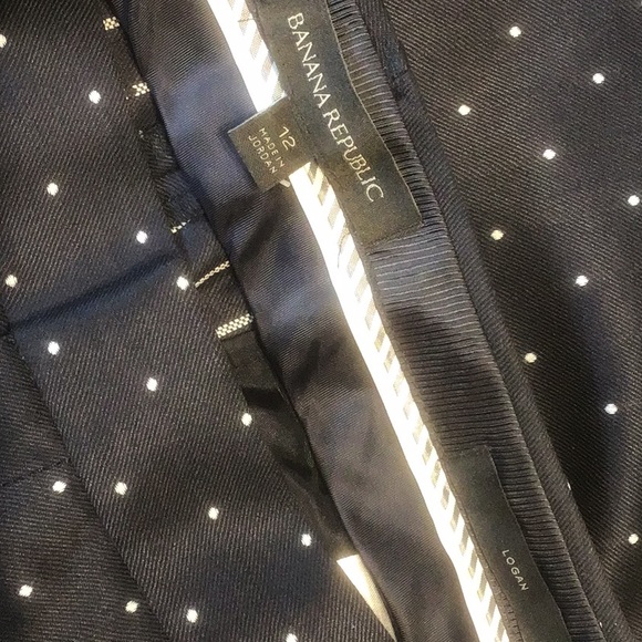 Banana Republic Logan Trouser in Navy with white polka-dots, size 12. - Picture 3 of 5